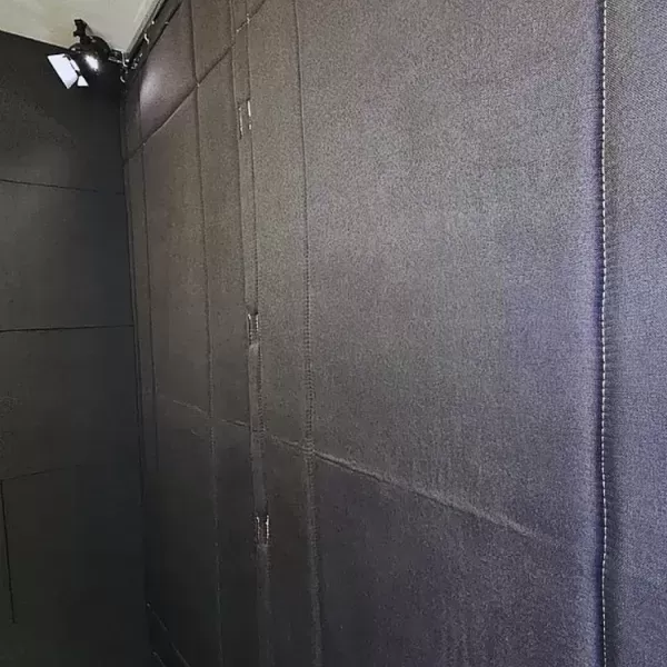 Akustiset paneelit ja täydellinen Podcast Studion uudistus