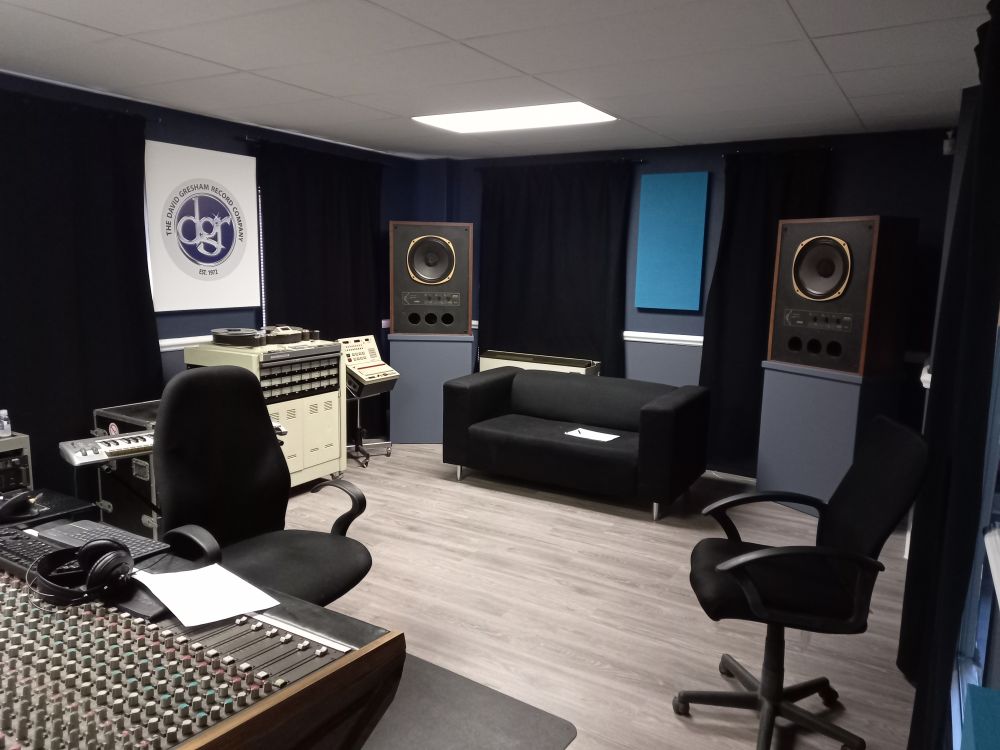 Äänitysstudion akustinen käsittely, Johannesburg