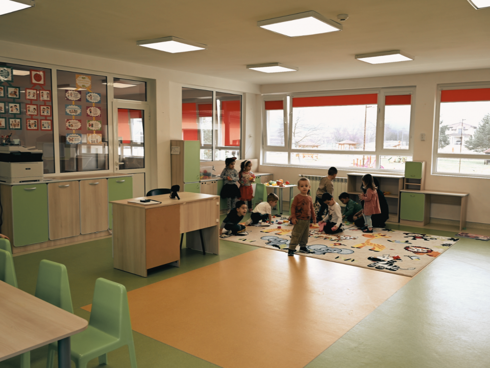 Akustinen hoito Kokiche Kindergarten Botevgradissa