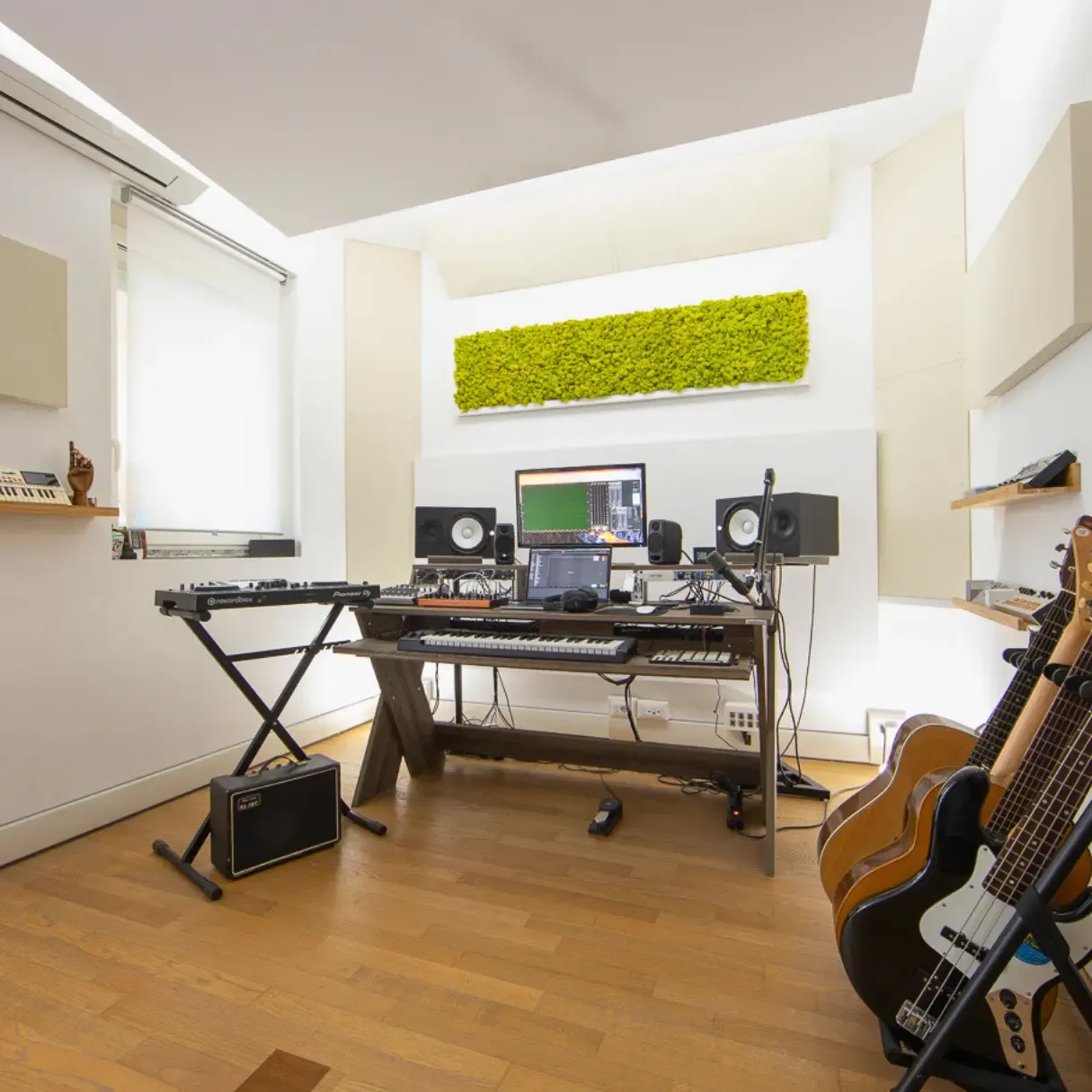 Moderni musiikin tuotantostudio Roomassa