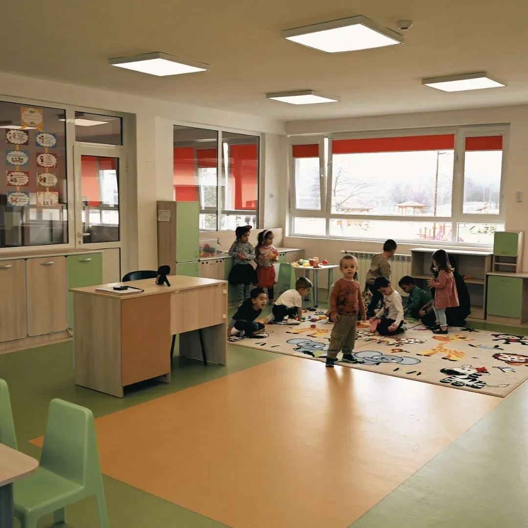 Akustinen hoito Kokiche Kindergarten Botevgradissa