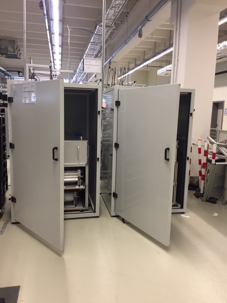 Koneäänieristys tuotantohallissa, FESTO