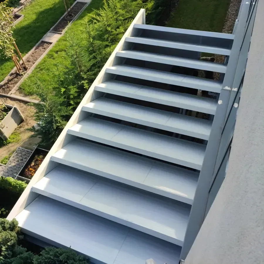 Desibelien talteenotto: S-TEAM Labin räätälöity akustinen kotelo