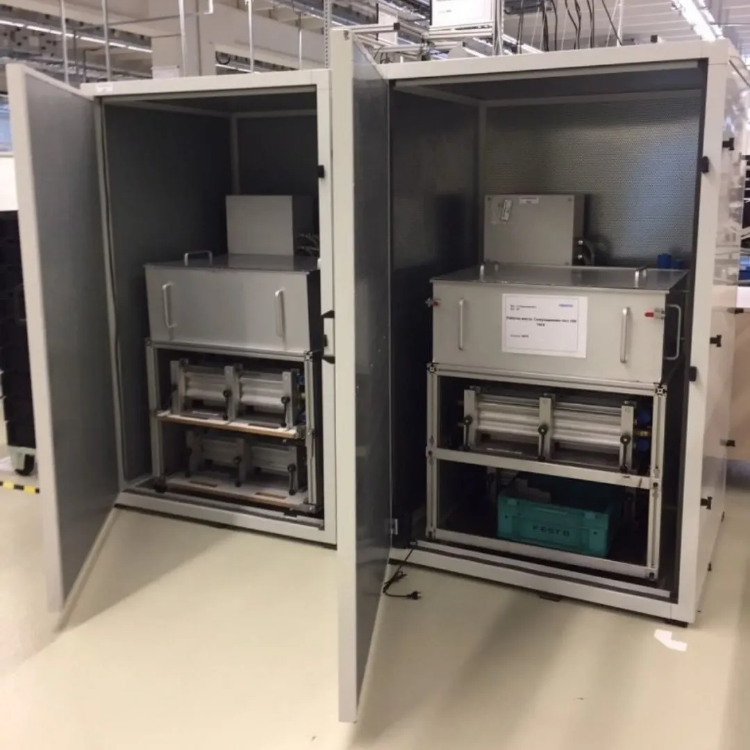 Koneäänieristys tuotantohallissa, FESTO