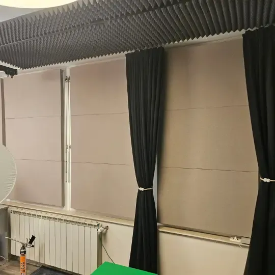 Kotistudion akustinen käsittely Sofiassa