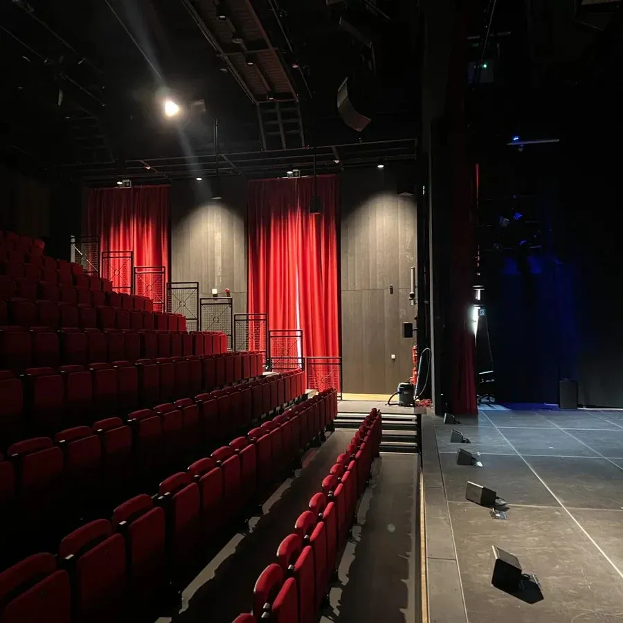 Bratislavan Arena-teatterin akustinen peruskorjaus